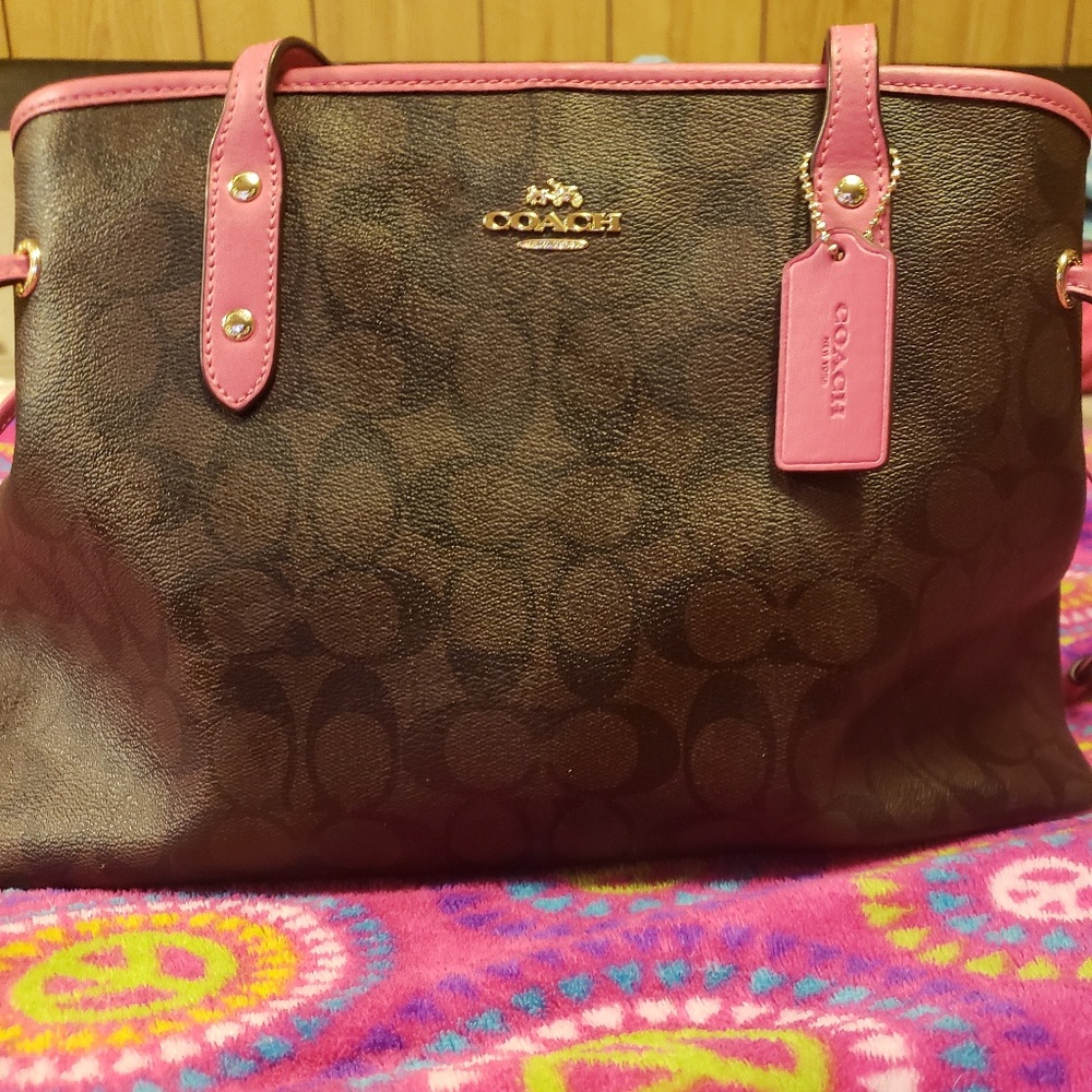 Coach shoulder purse. Make offer!